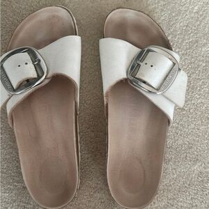 Birkenstock Madrid Big Buckle slides